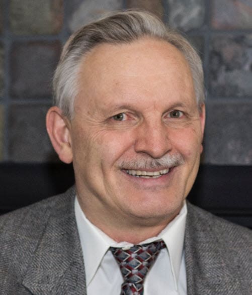 Brian-Benson-Magnus-sq Les Simpson